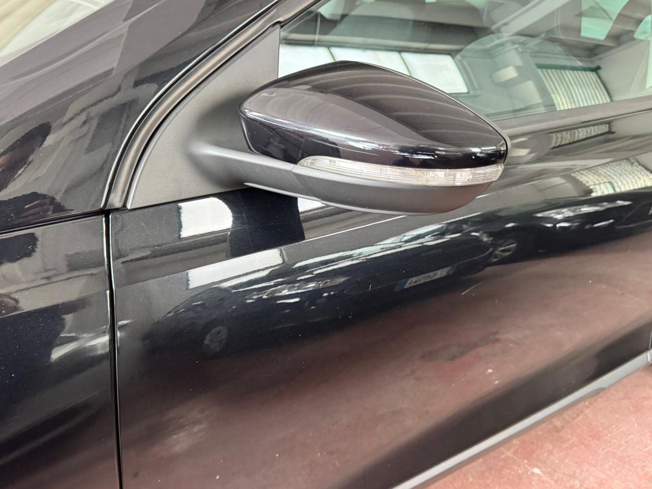 Volkswagen Scirocco 2.0 TDI 140CV DPF DSG