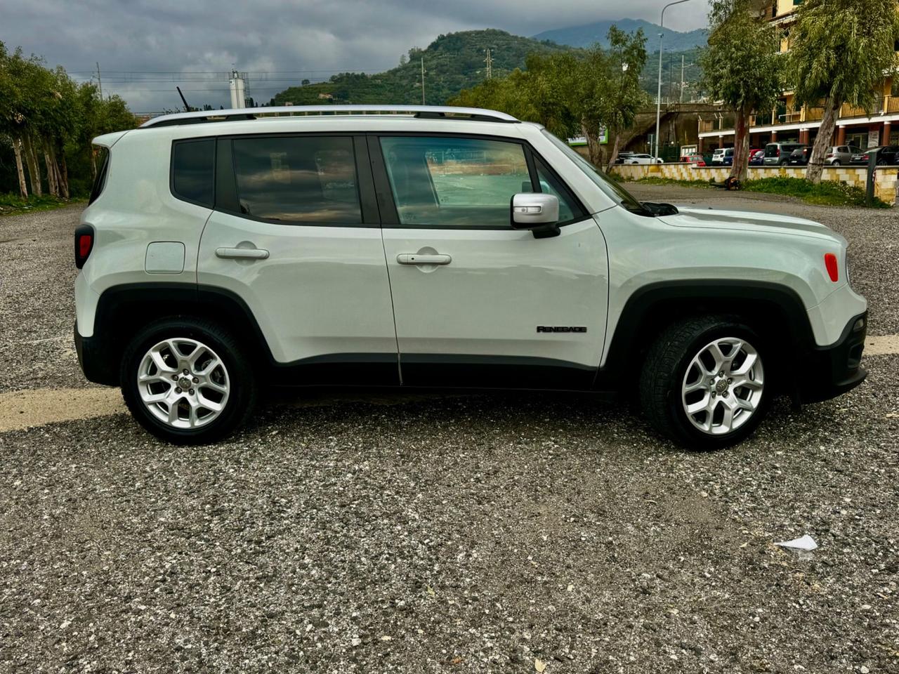 JEEP RENEGADE 1.6 MJT DDCT 120 CV LIMITED ANNO 2017