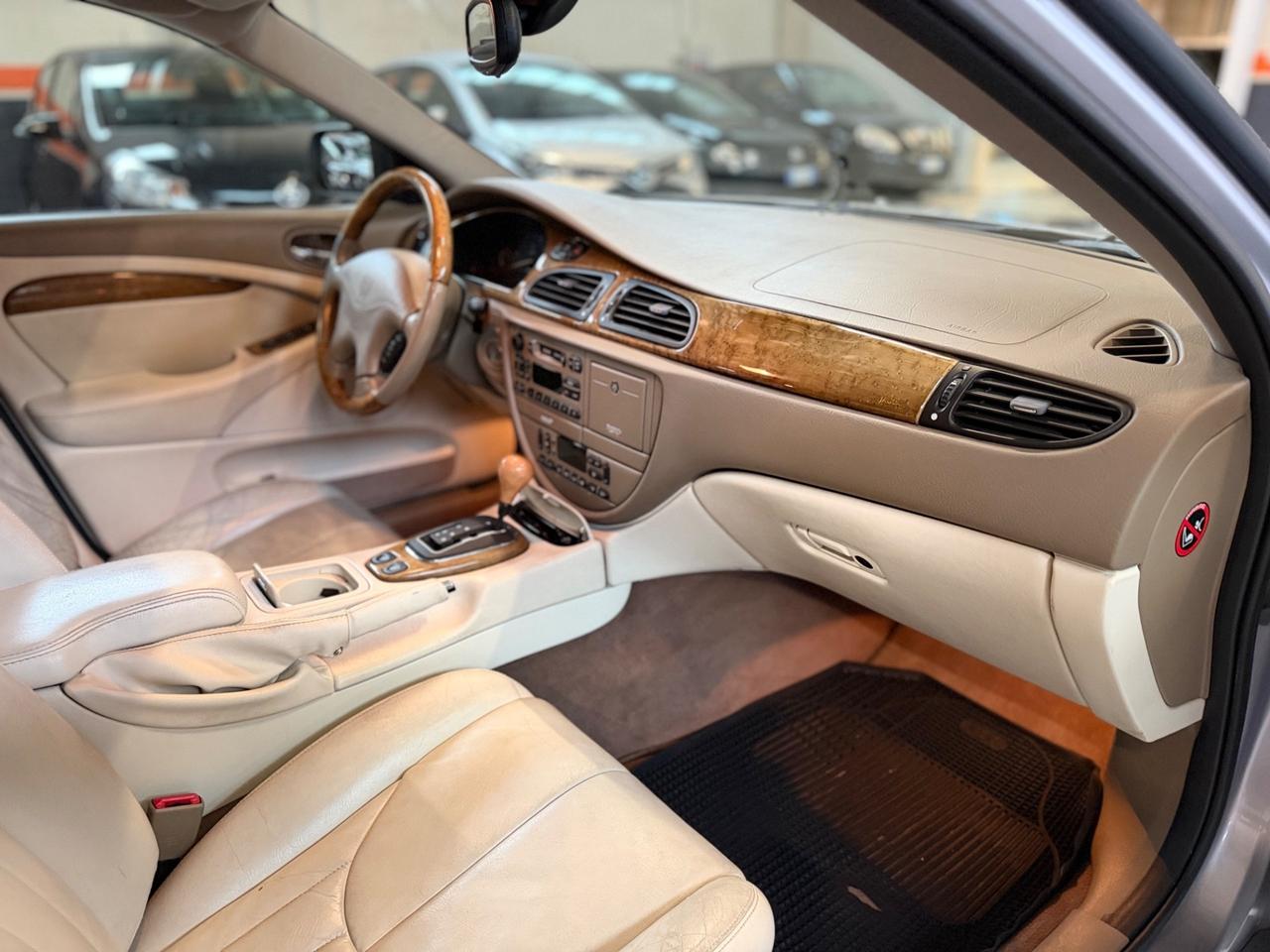 Jaguar S-Type (X200) 3.0 V6 24V cat Executive