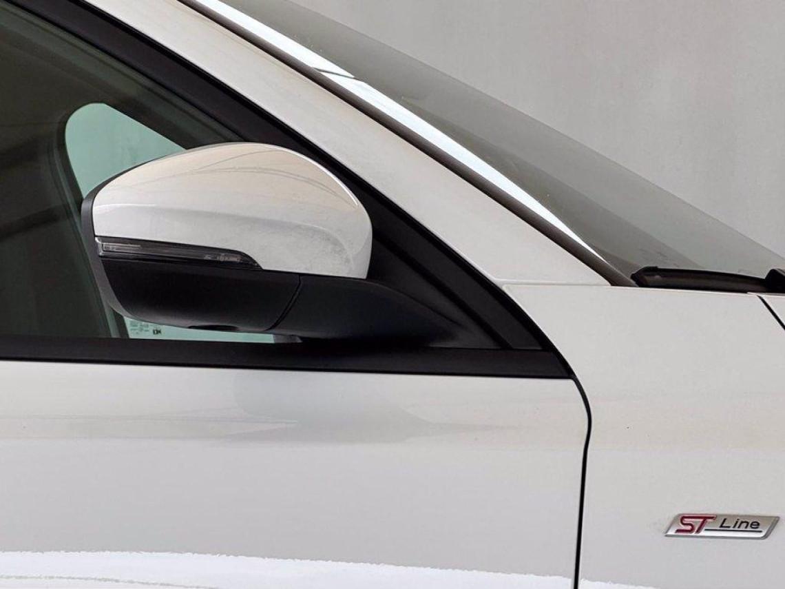 FORD Focus 1 0t ecoboost h st line 125cv