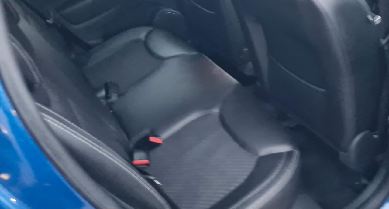 Renault Clio TCe 12V 90 CV GPL 5 porte Moschino Intens