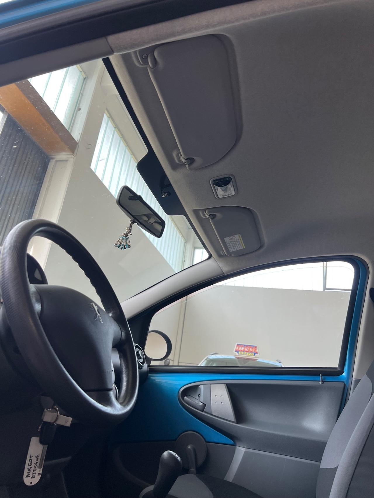 Peugeot 107 1.0 68CV 5p. Desir