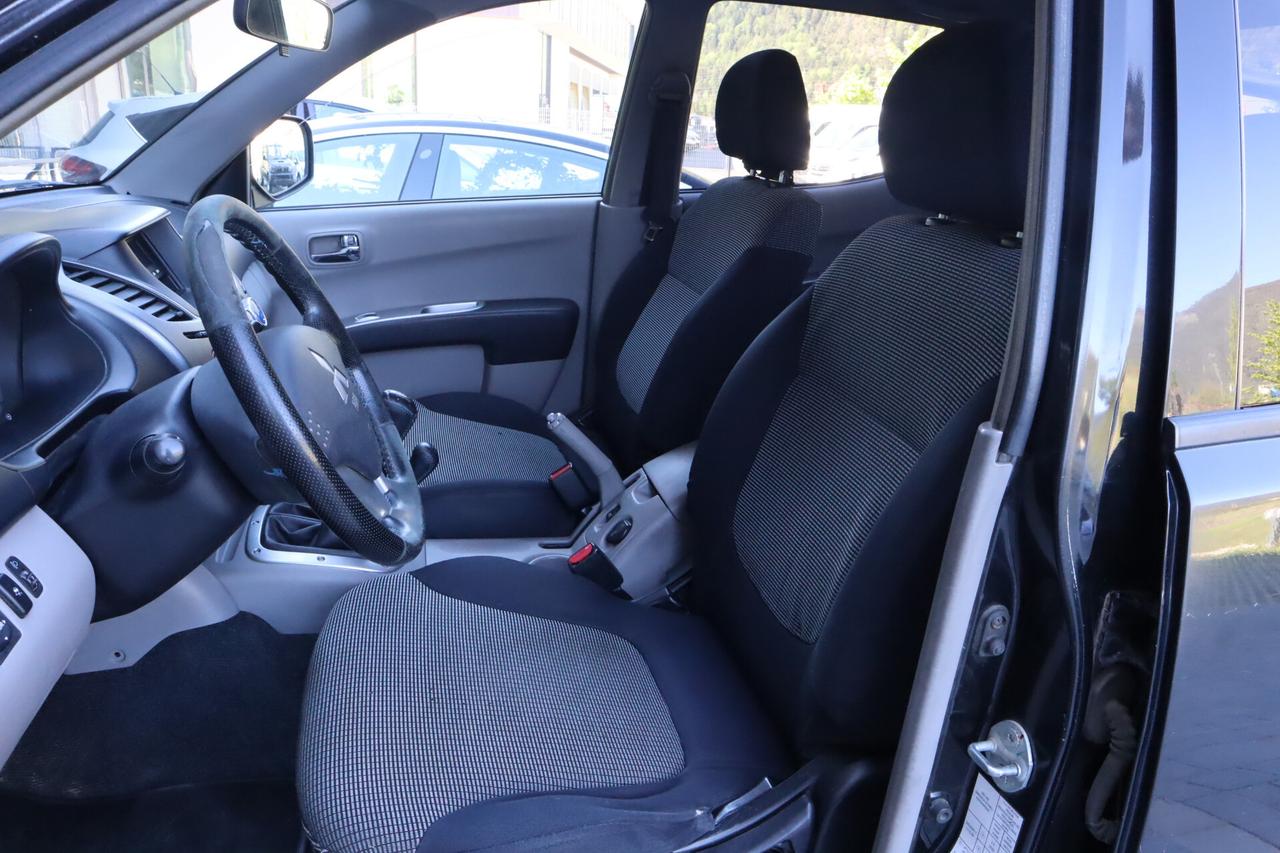 Mitsubishi L200 2.5 167CV solo Export o rivenditori