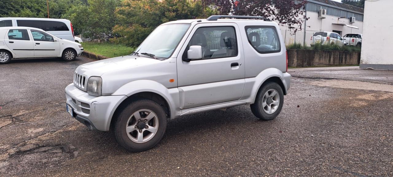 Suzuki Jimny 1.3i 16V cat 4WD JLX
