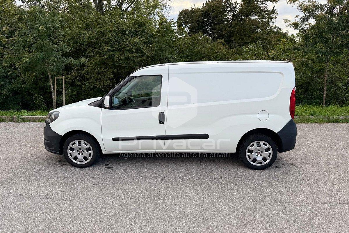 FIAT Doblò 1.4 T-Jet Natural Power PL-TN Cargo Maxi Lam.SX 3posti