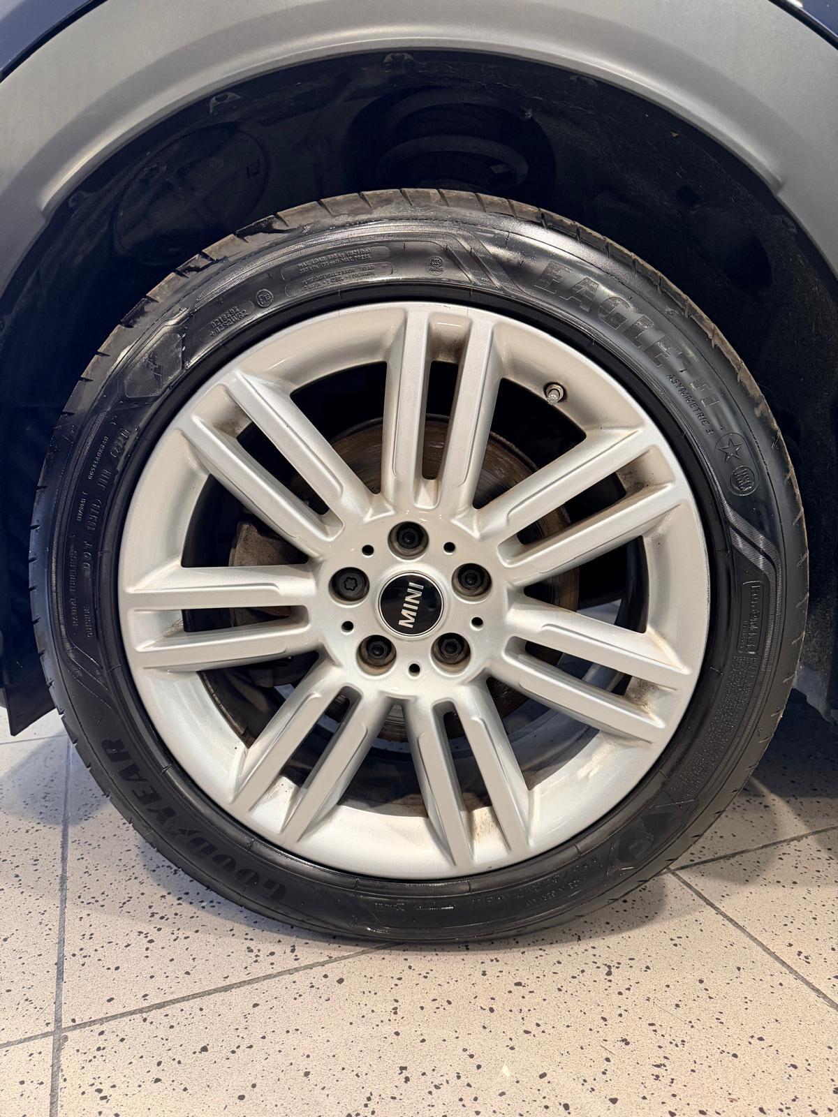 MINI COUNTRYMAN COOPER 1.5 B ESSENTIAL AUTO