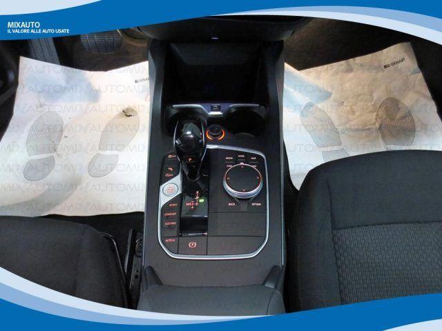 BMW 116 D 5 Porte Sport AUT EU6