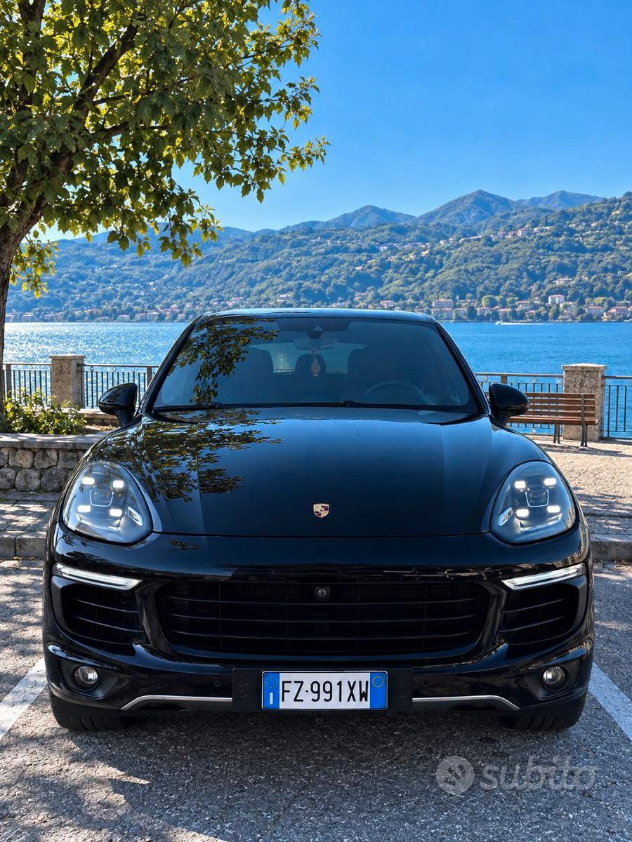 PORSCHE CAYENNE 3.0 DIESEL PLATINUM EDITION - 250