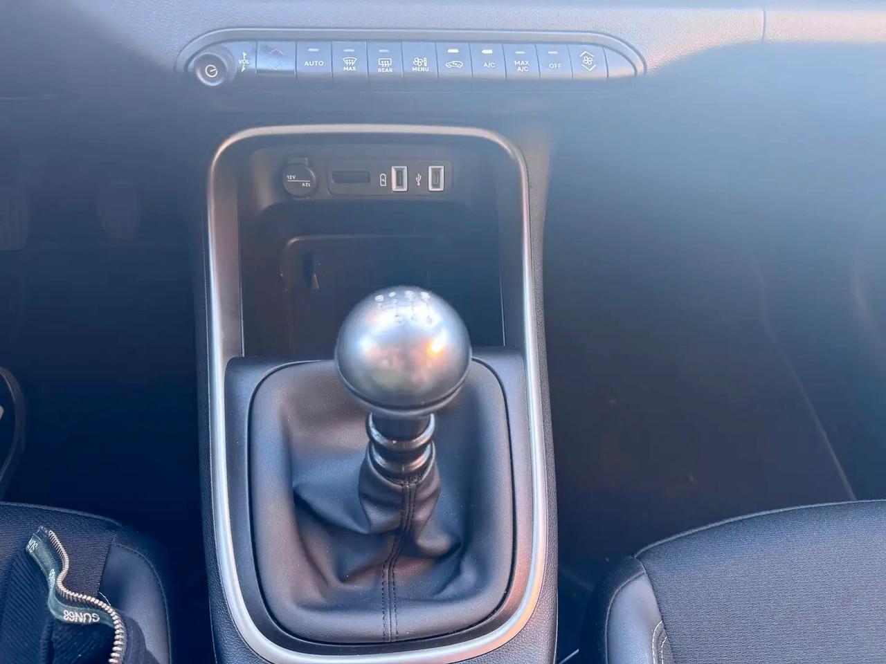 Jeep Avenger 1.2 Turbo 100 CV Altitude