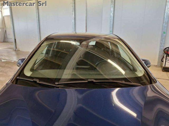 BMW 218 Serie 2 218d Active Tourer Business GG357JJ