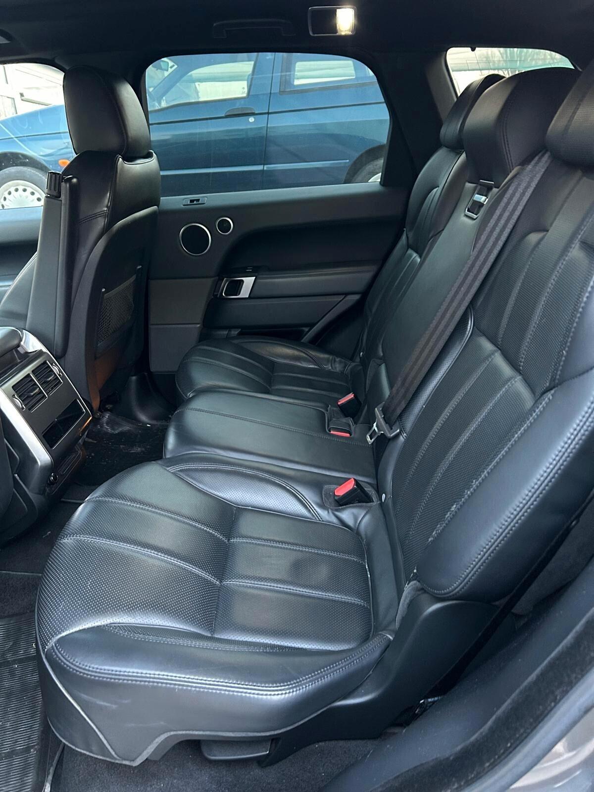 Land Rover Range Sport 3.0 TDV6 HSE Dynamic