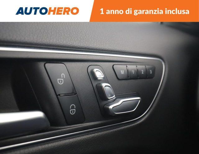 MERCEDES-BENZ GLA 200 d Automatic Premium