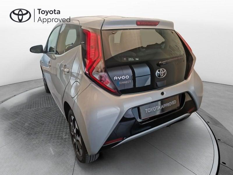 Toyota Aygo 2ª serie Connect 1.0 VVT-i 72 CV 5p. x-play