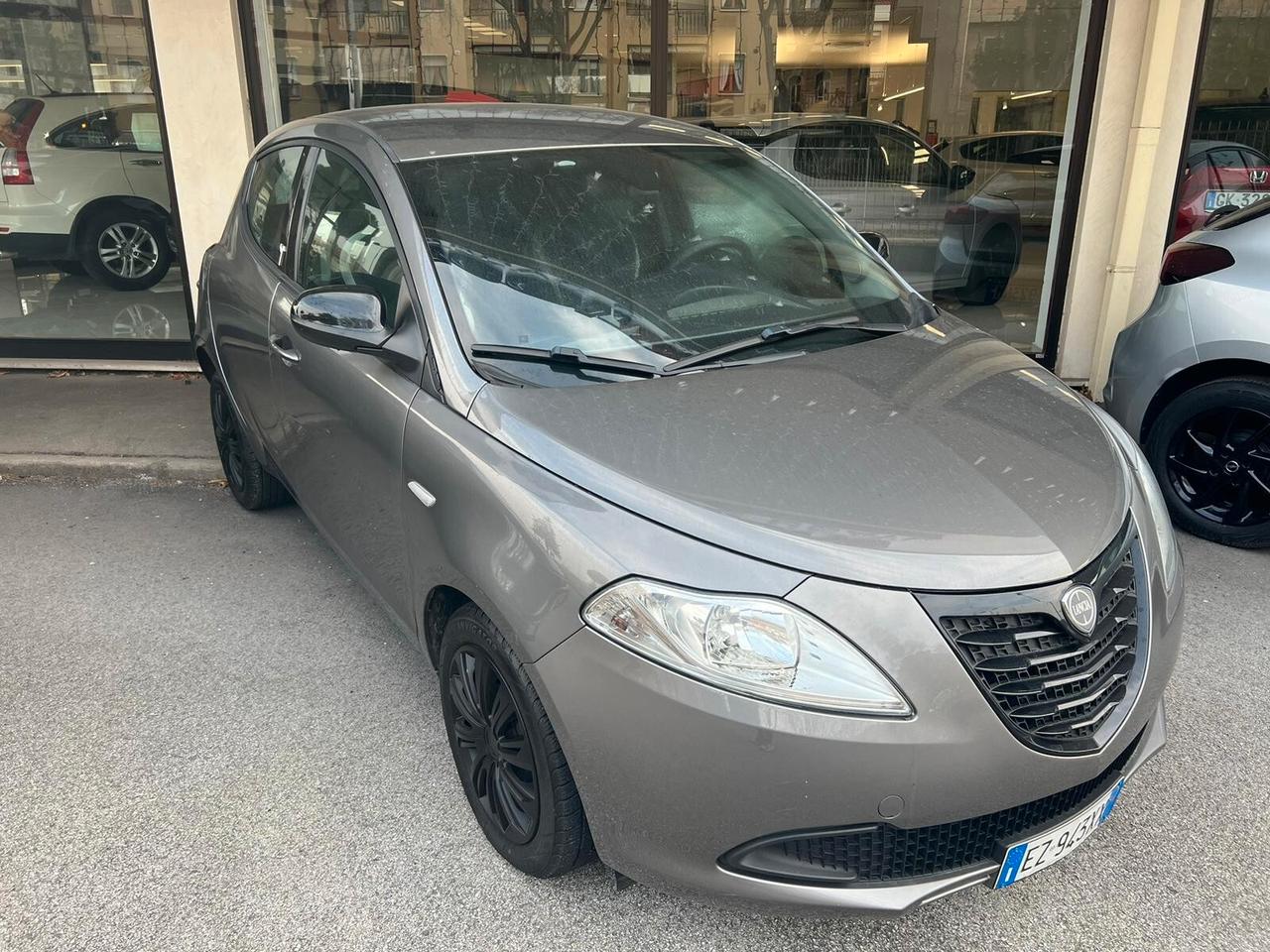 Lancia Ypsilon 1.3 MJT 16V 95 CV 5 porte S&S Elefantino