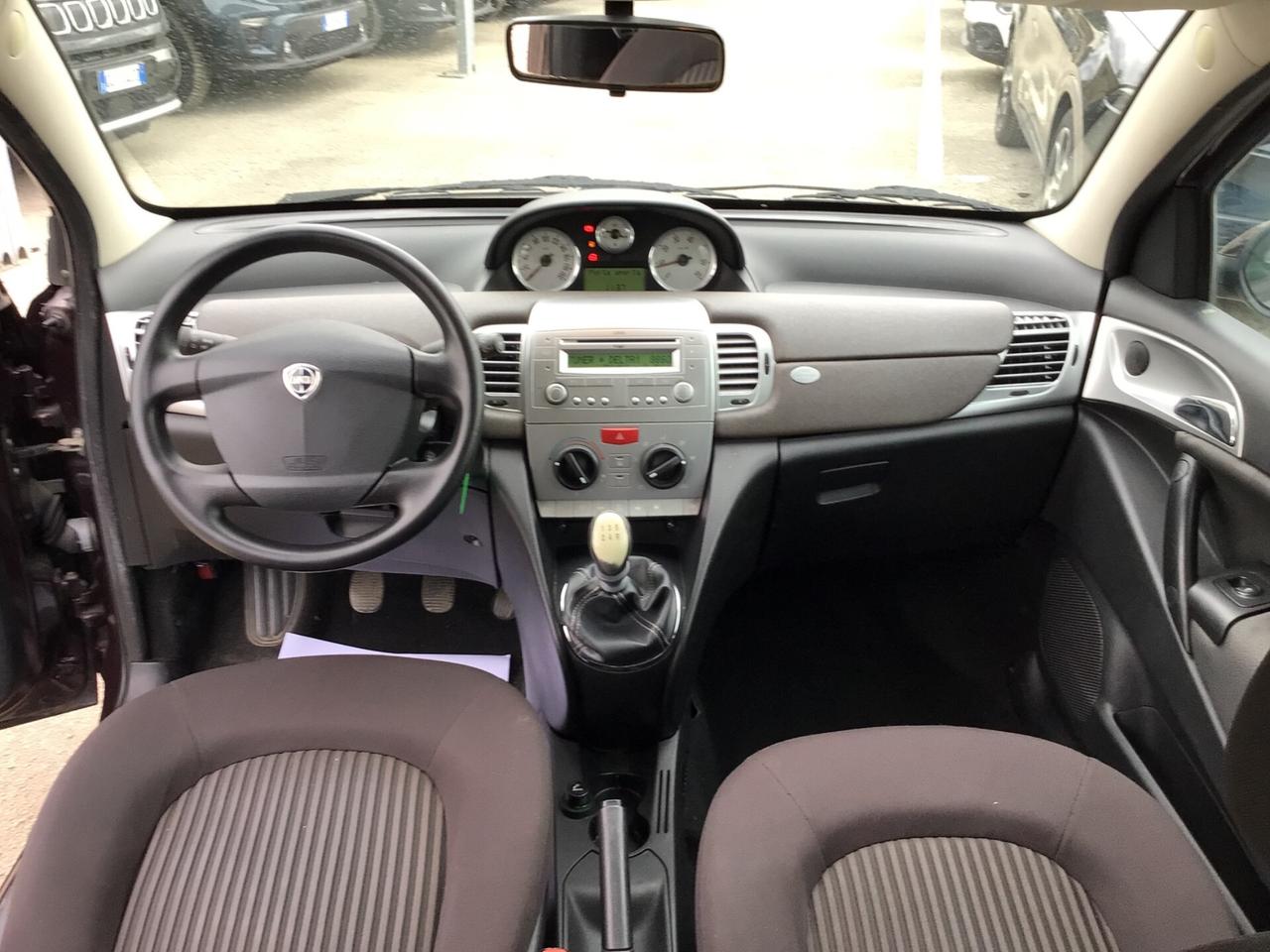 Lancia Ypsilon 1.2 Oro 60 Cv