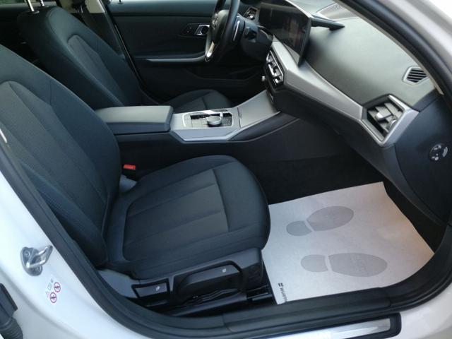 BMW 318 d 48V Touring Business Advantage