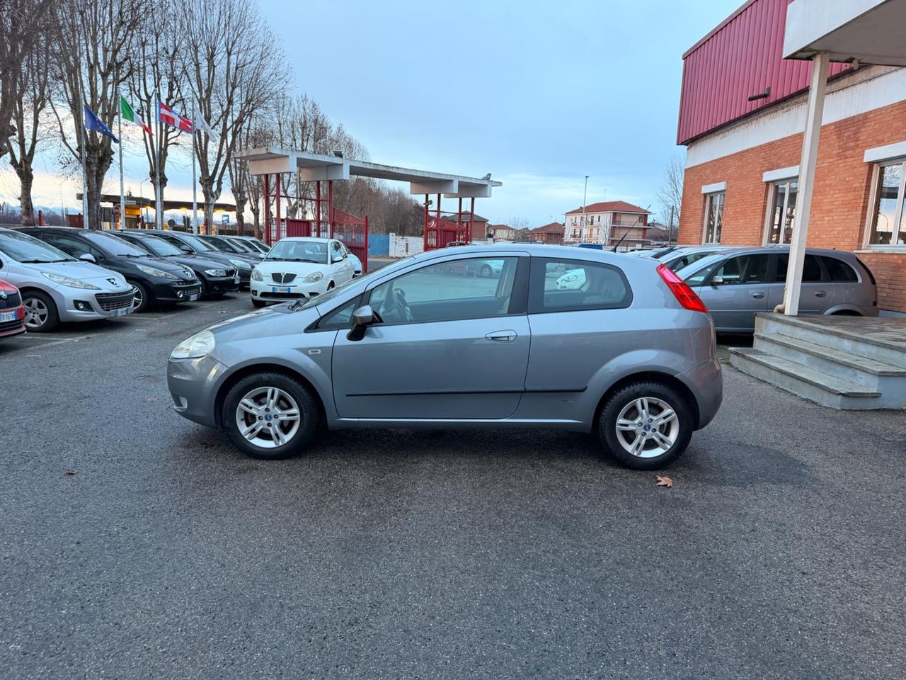 Fiat Grande Punto 1.4 Starjet 16V 3 porte Dynamic