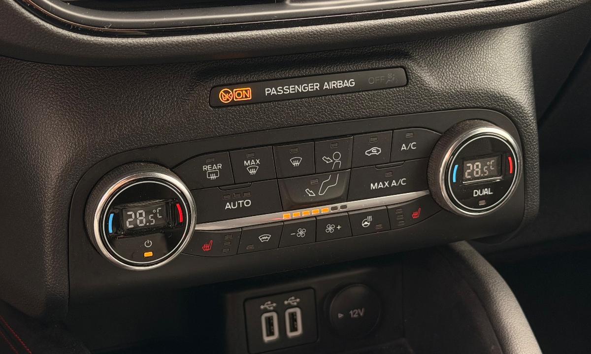 FORD Kuga 1.5 TDCI 120 CV S&S 2WD P. ST-Line