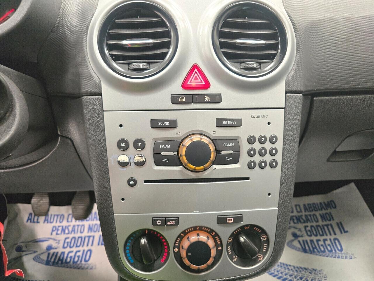 Opel Corsa 1.2 5 porte Elective 85cv NEOPATENTATI