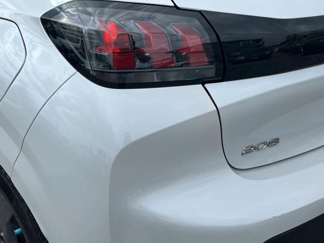 Peugeot 208 1.2 puretech Active Pack s&s 75cv