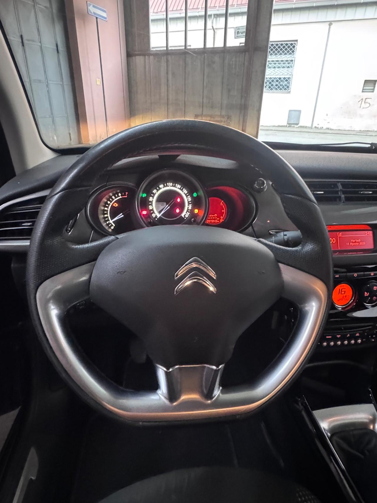 Citroen C3 1.4 VTi 95 GPL Exclusive