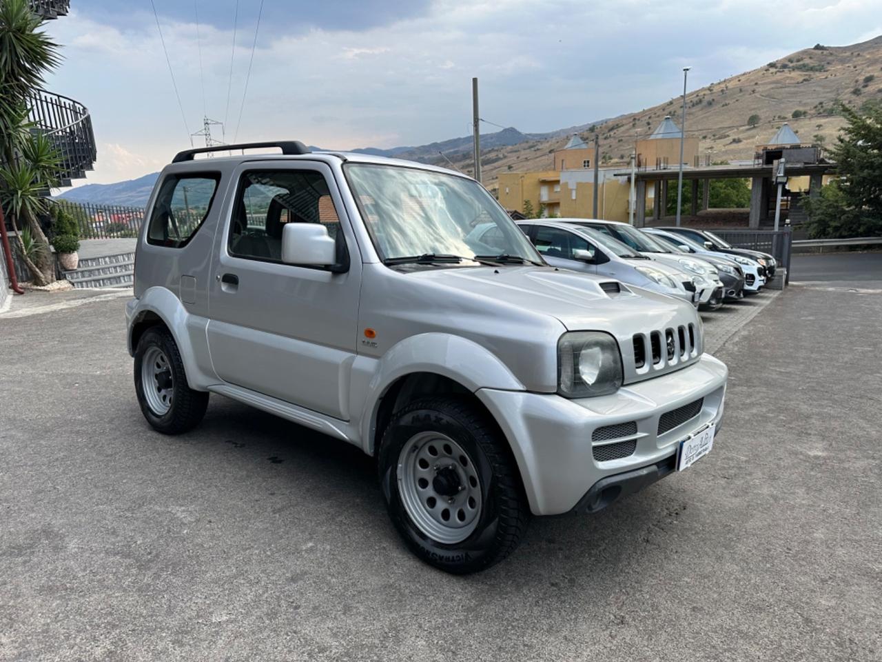 Suzuki Jimny 1.5 DDiS cat 4WD JLX