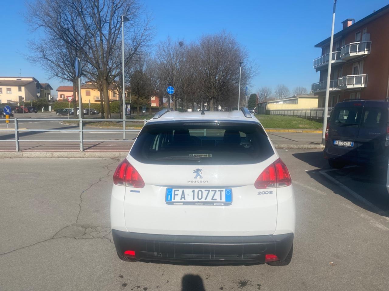 Peugeot 2008 BlueHDi 75 Active