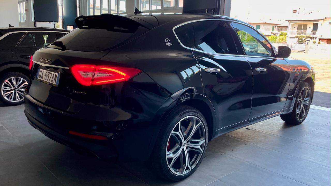 MASERATI LEVANTE 3.0 GRANSPORT Q4 V6 275CV - FULL LED, PELLE, SOSPENSIONI REGOLABILI, SEDILI ELETTRICI