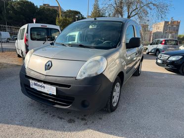 Renault Kangoo 1.5 dCi trasporto disabili sedia rotelle