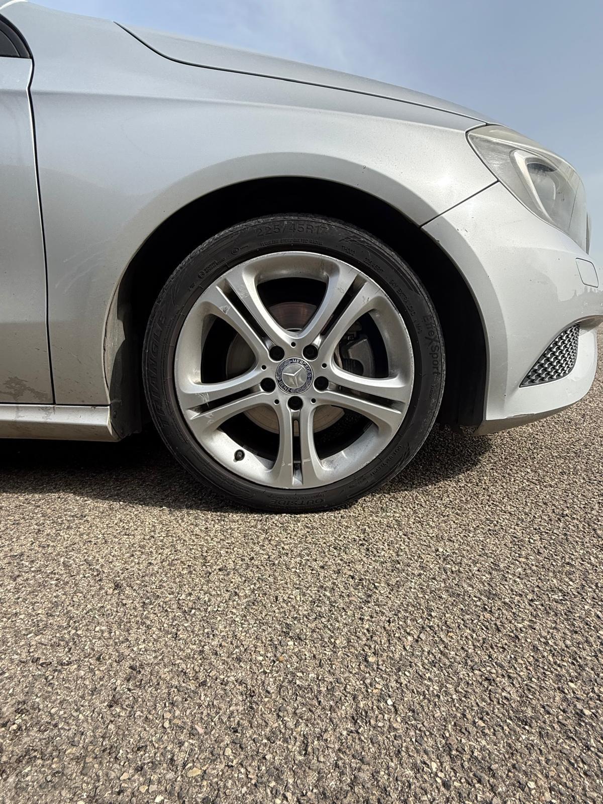 Mercedes-benz A 200 CDI BlueEFFICIENCY Premium