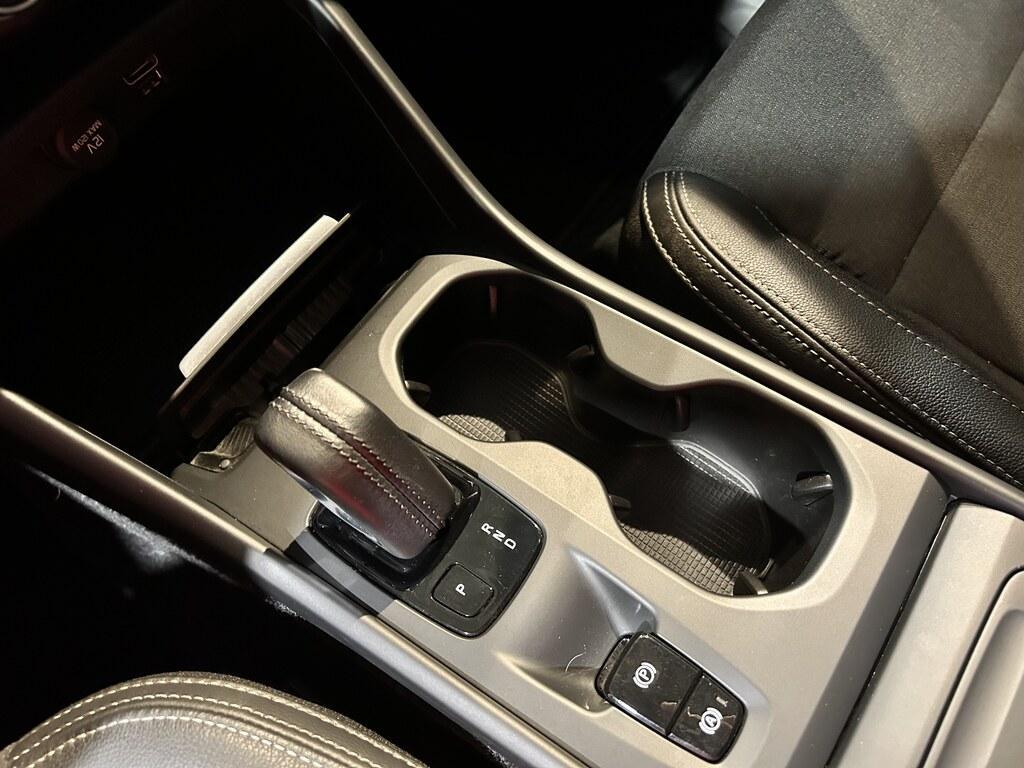 Volvo XC40 2.0 D4 Business Plus AWD Geartronic