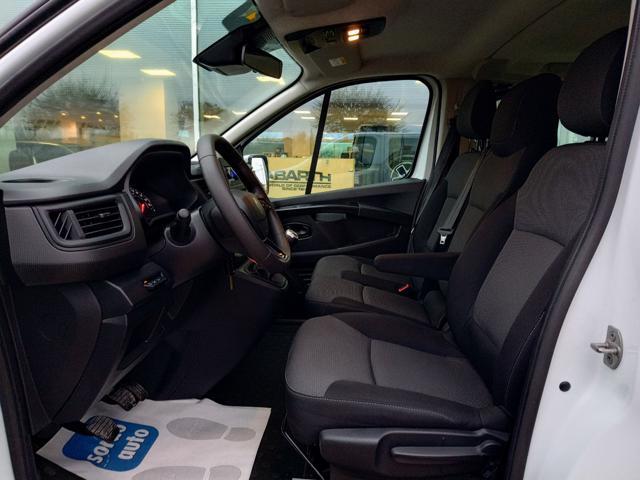 RENAULT Trafic BluedCi 9 posti