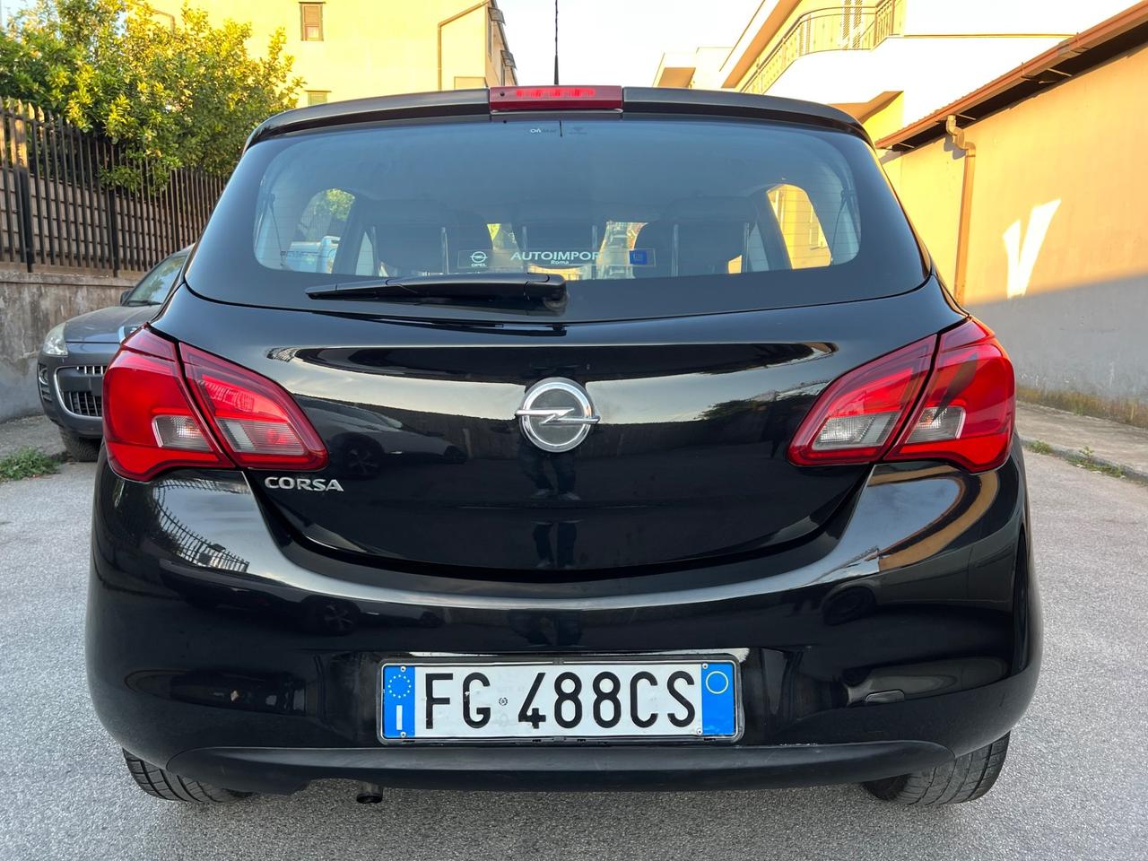 Opel Corsa 1.2 5 porte 4 cilindri
