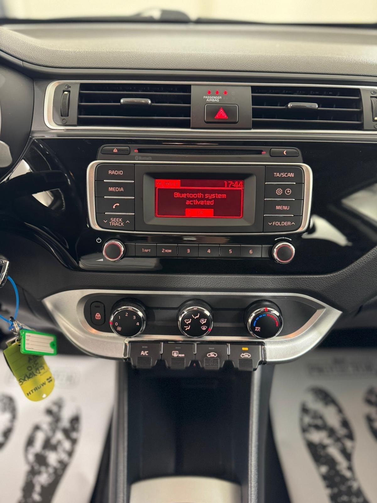 Kia Rio 1.1 CRDi 5p.S&S*NEOPATENTATI*