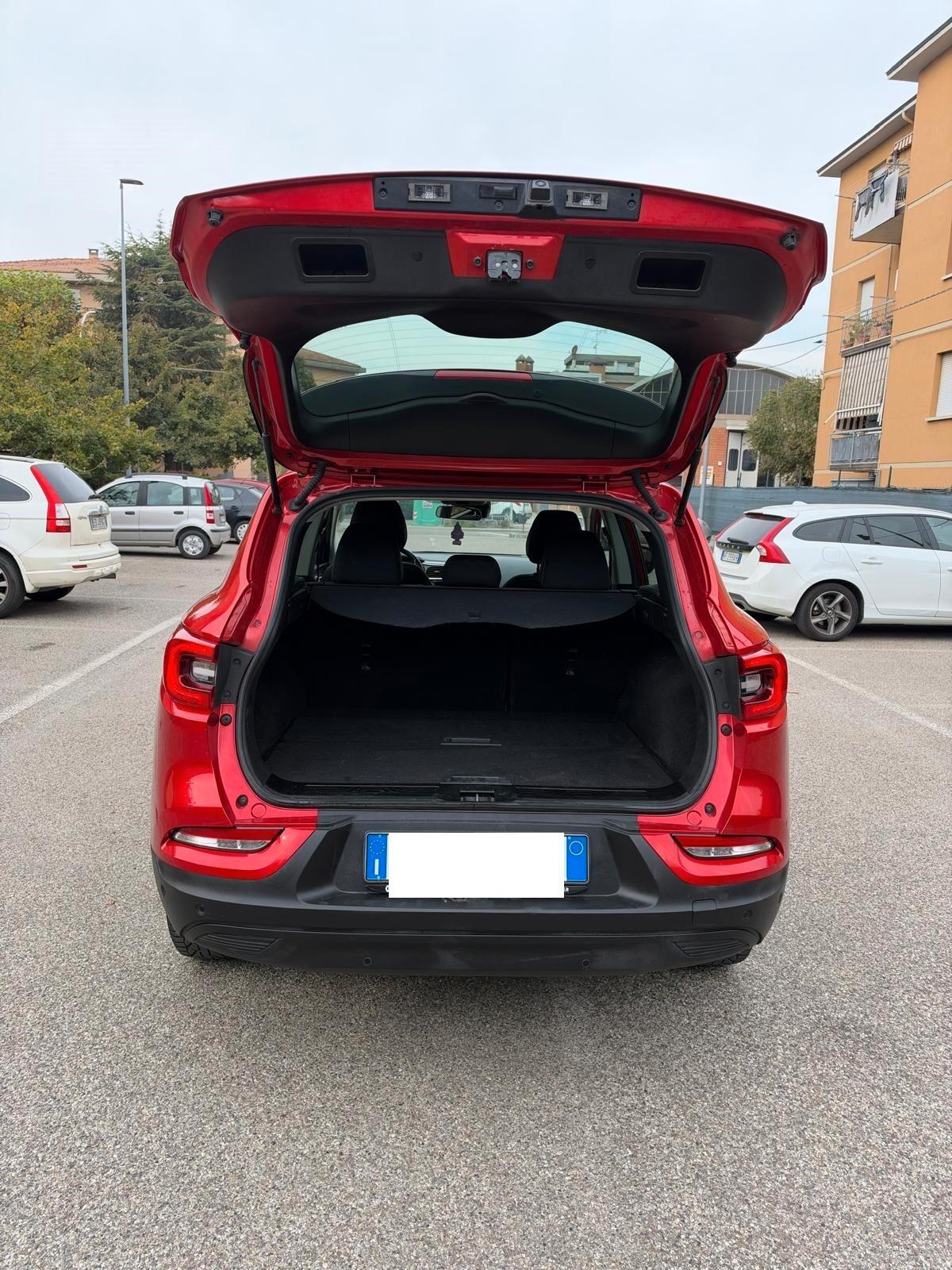 Renault Kadjar 1.5 dci - NEOP. - NAV. - 12 MESI DI GARANZIA -