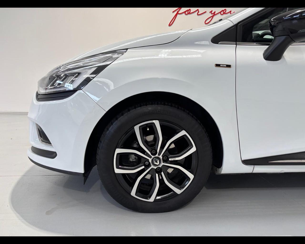 RENAULT Clio IV 2012 - Clio 5p 0.9 tce energy Duel 90cv