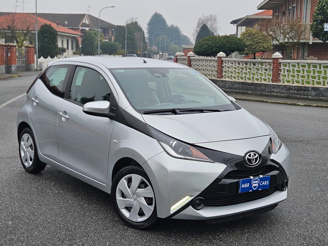 Toyota Aygo 1.0 VVT-i 69 CV 5P benzina e GPL casa madre