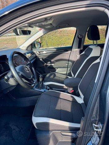 VOLKSAWAGEN T ROC 4 MOTION 4X4 ADVANCER EURO 6B