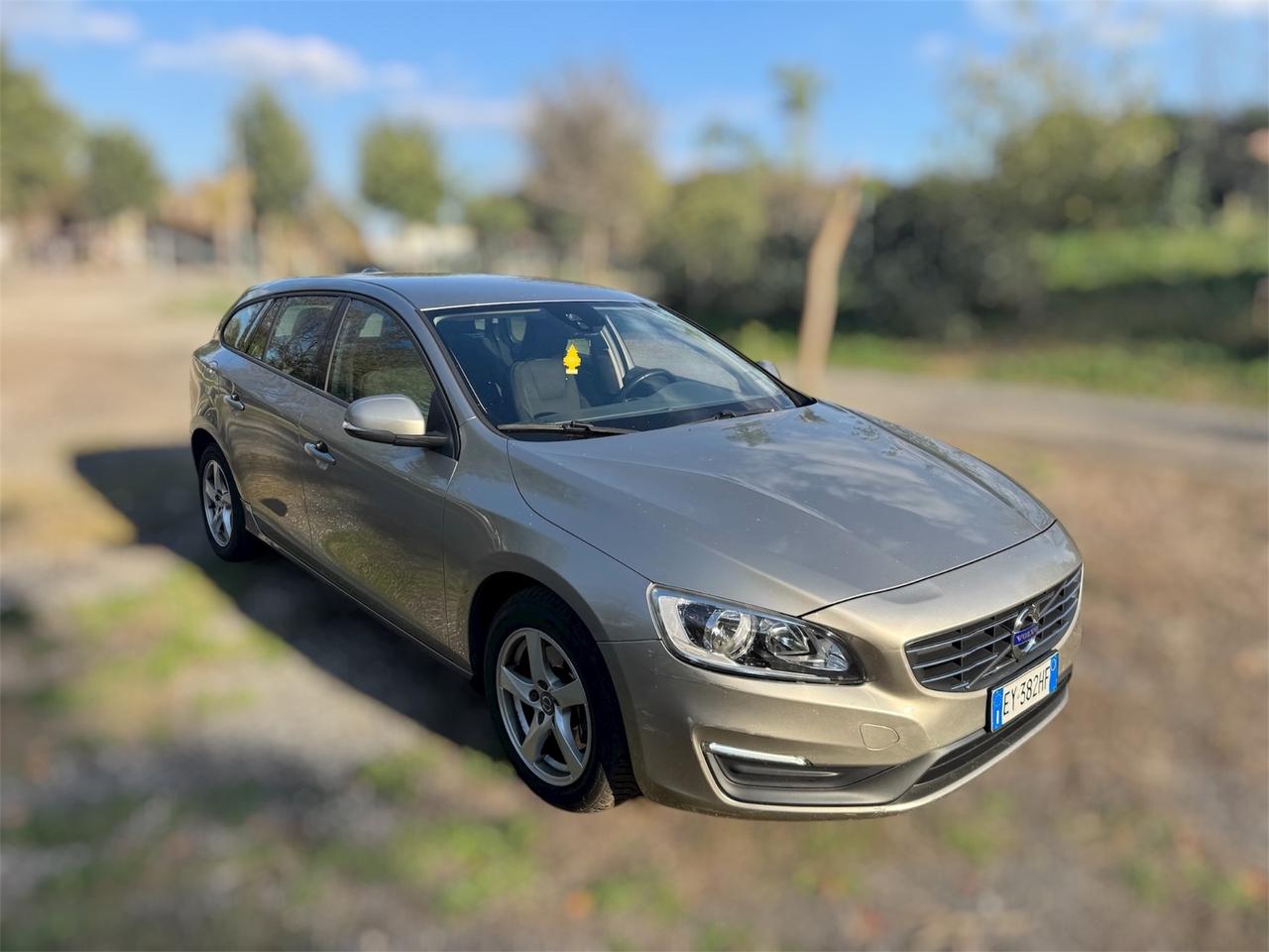 Volvo V 60 1.6 dci diesel SW - 2015