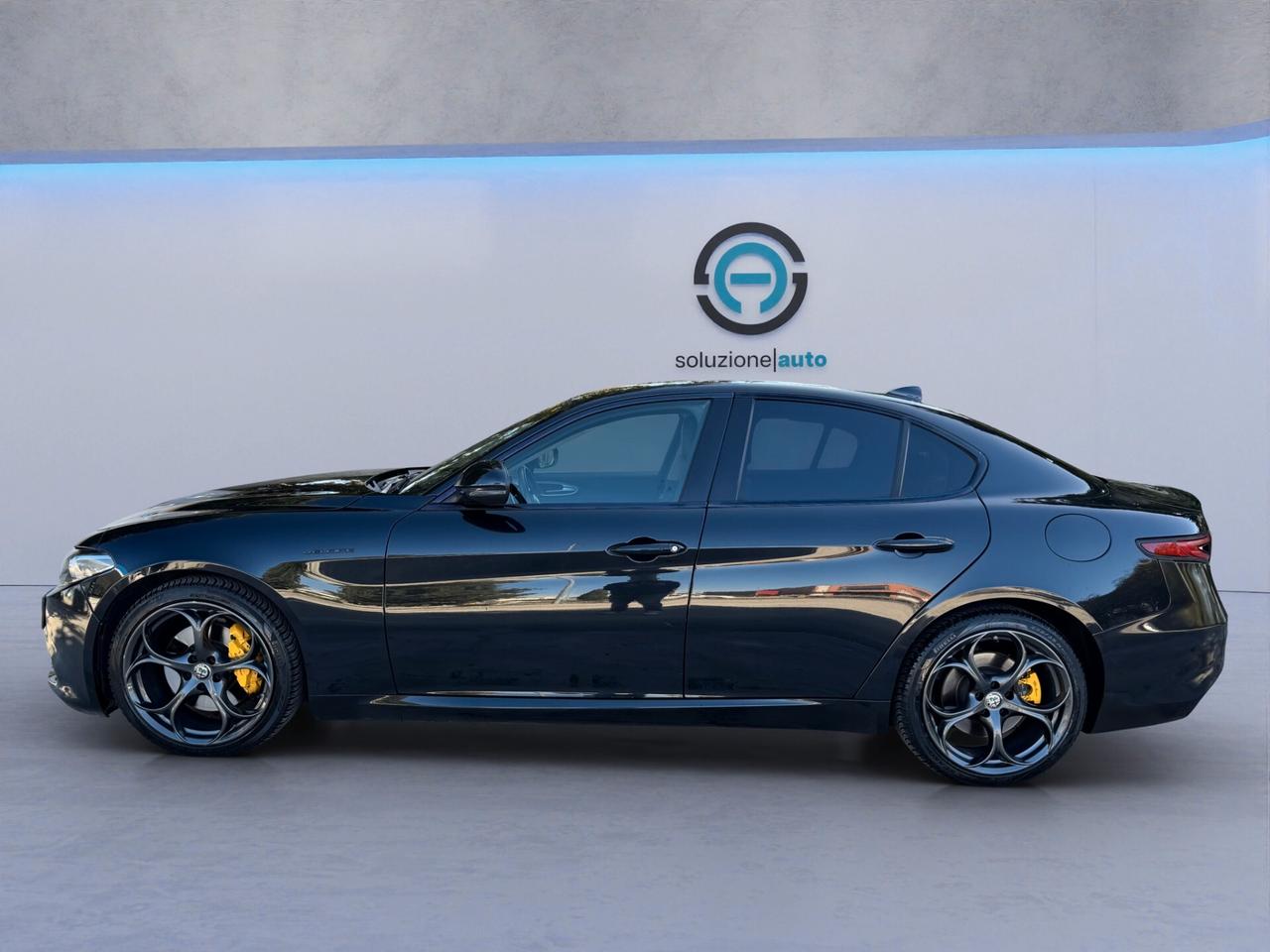 Alfa Romeo Giulia 2.2 Turbodiesel 210 CV AT8 AWD Q4 Veloce