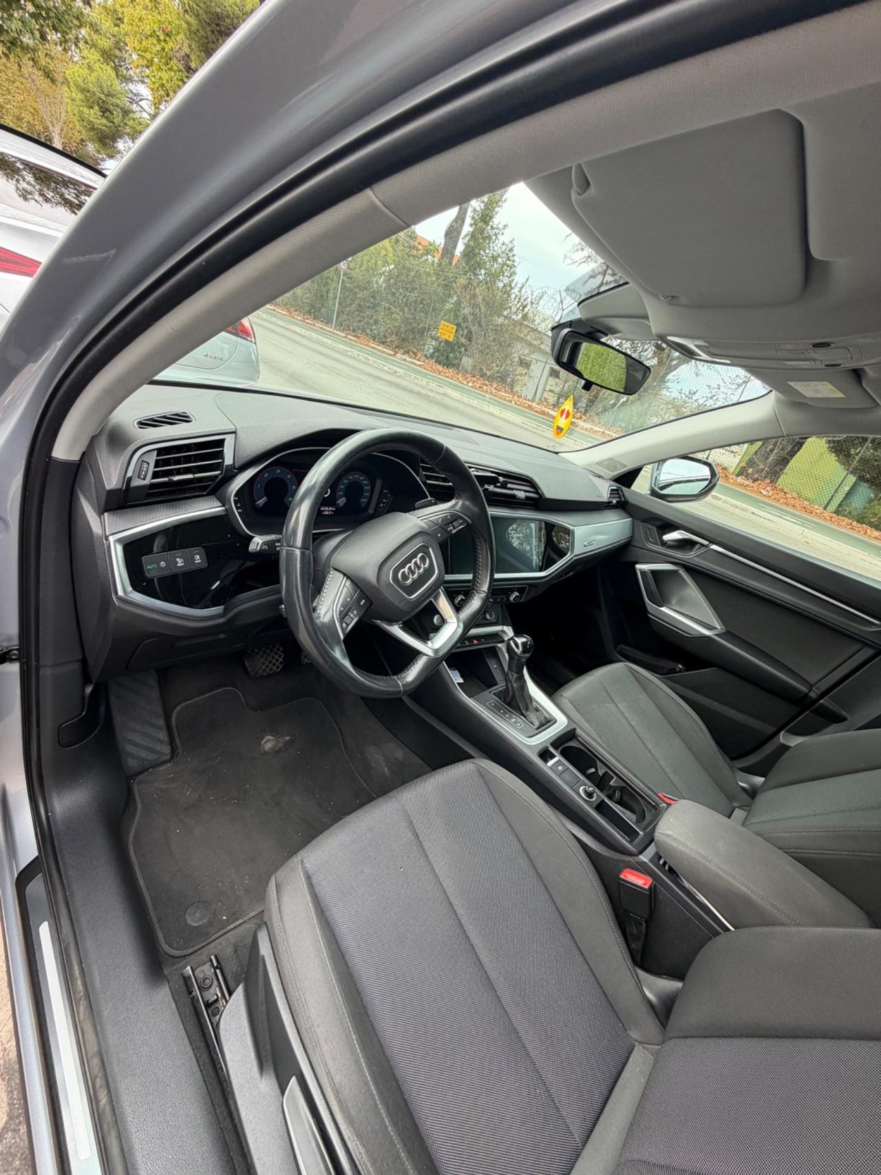 Audi Q3 2.0 TDI 150 CV quattro S tronic edition Sport 24 MESI GARANZIA