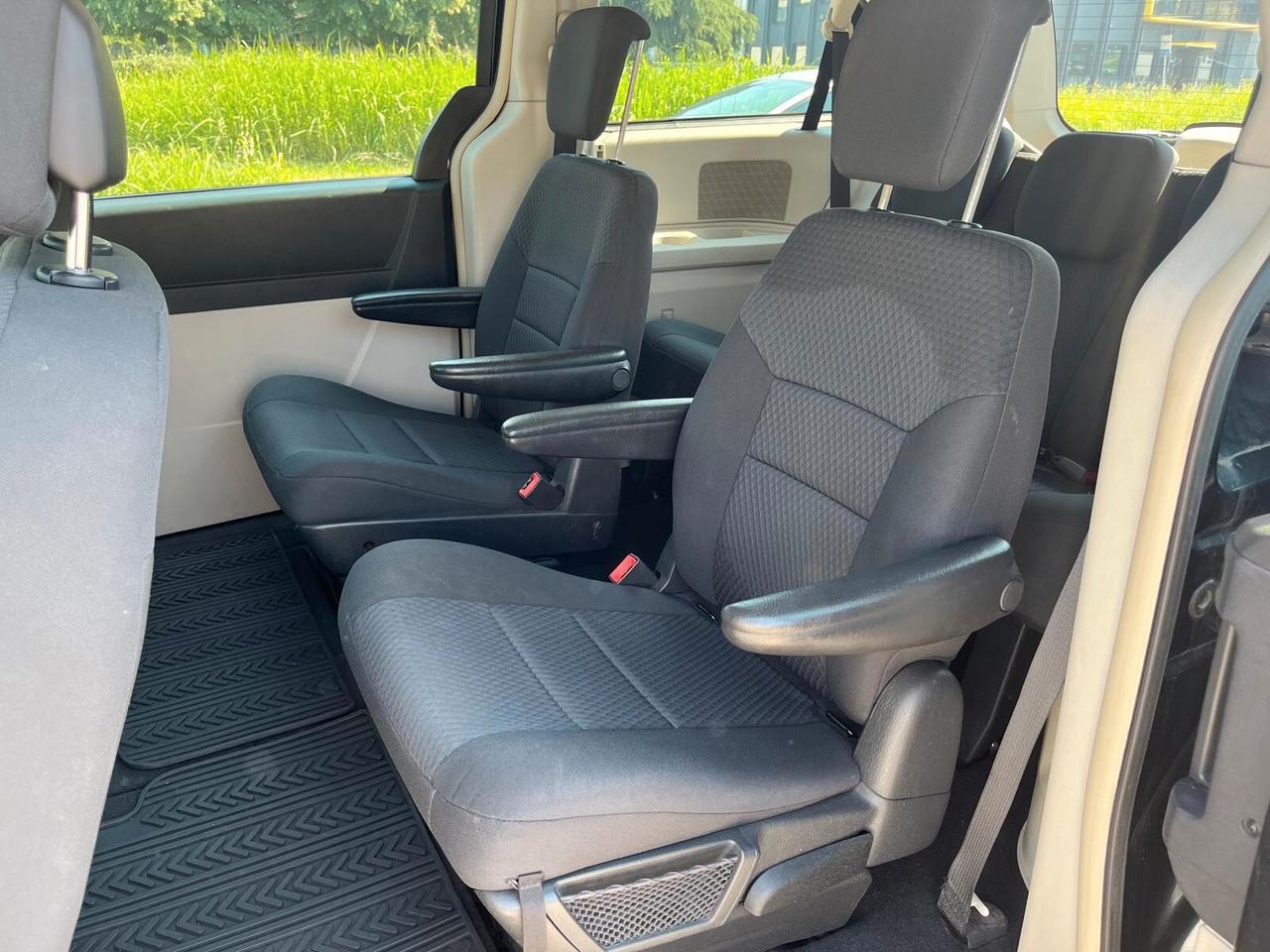 Chrysler Voyager Grand 2.8 CRD DPF