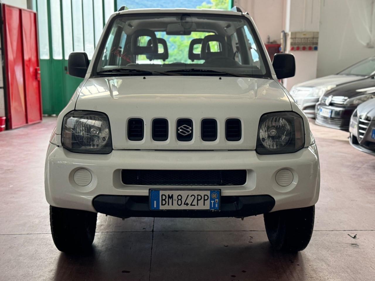 Suzuki Jimny 1.3i 16V cat 4WD JLX SI NEOPATENTATI