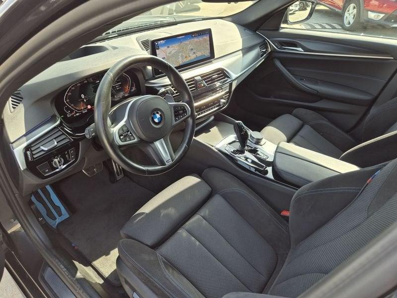 BMW Serie 5 520d Touring mhev 48V xdrive Msport auto