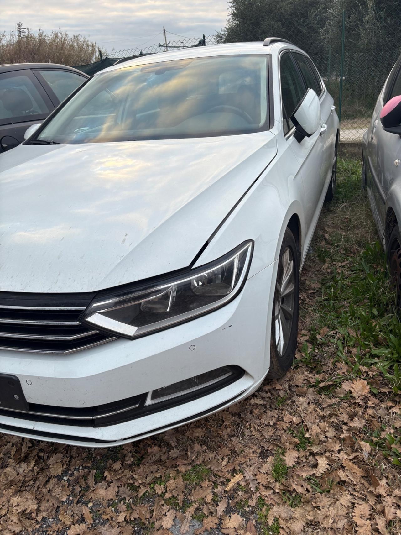 Volkswagen Passat Incidentata