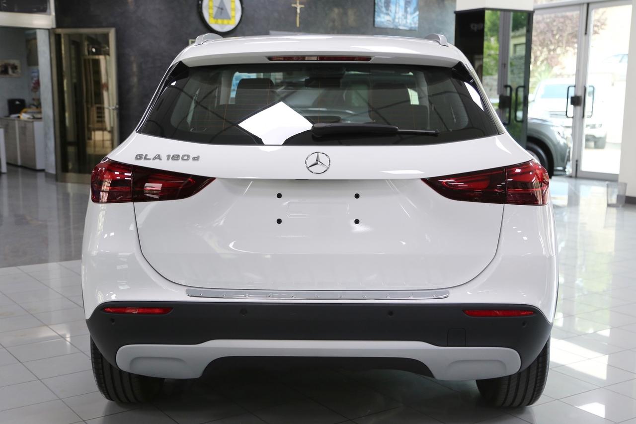 Mercedes GLA 180 d Automatic Advanced