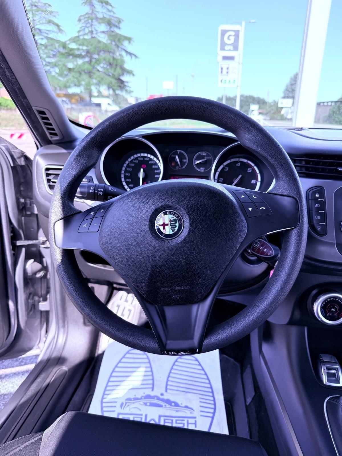 Alfa Romeo Giulietta 1.6 JTDm-Ok neopatentati
