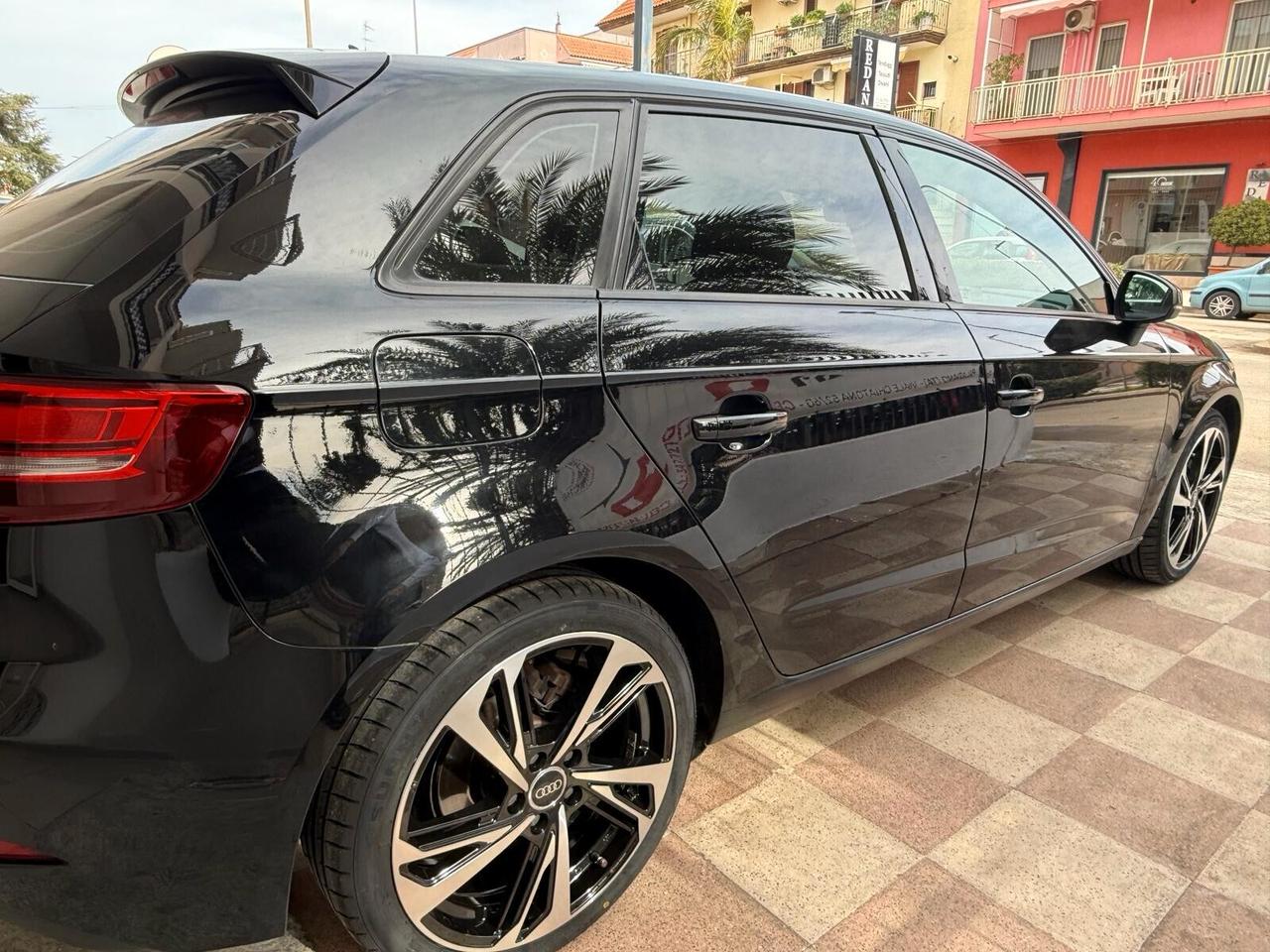 Audi A3 1.6 TDI 116 CV S tronic Sport