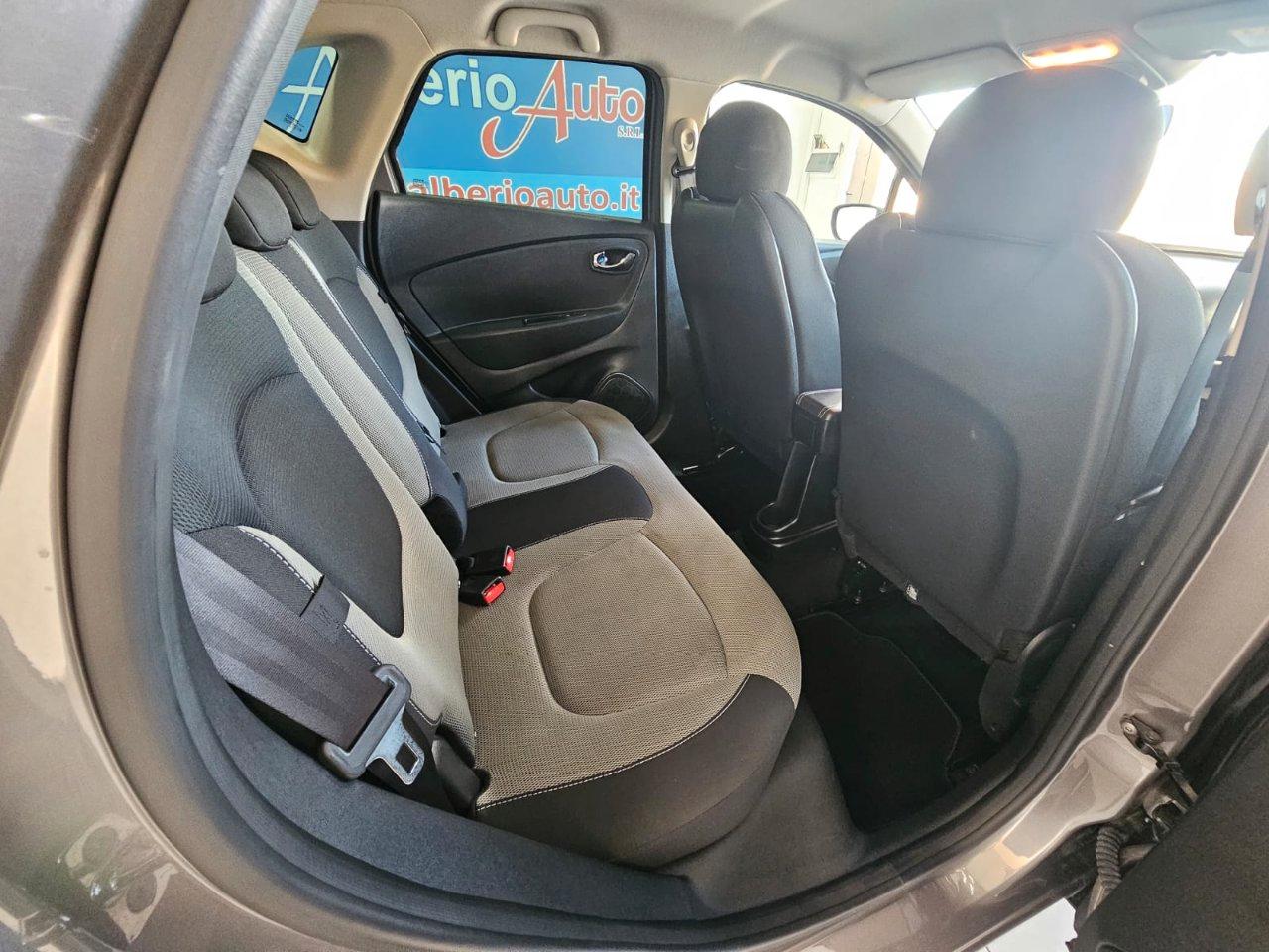Renault Captur 1.5 dci Zen (live) 90cv E6