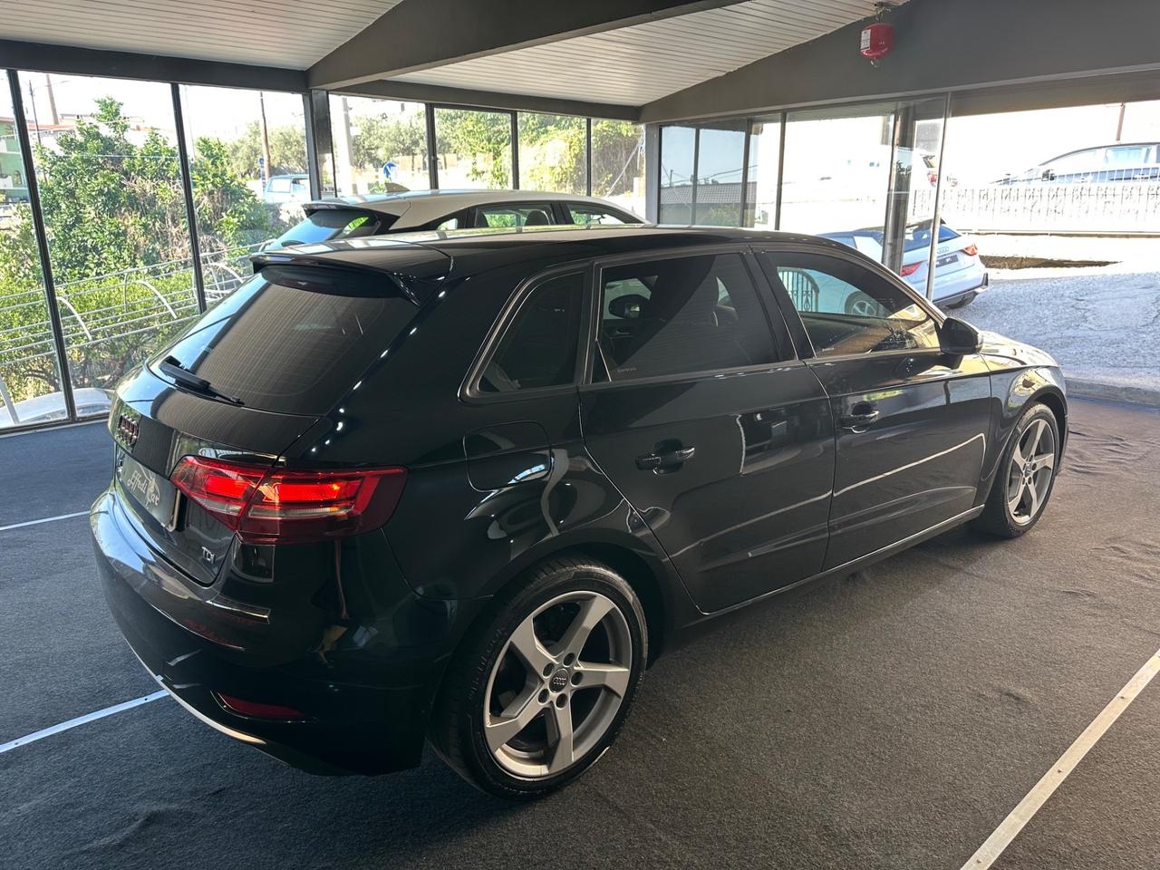 Audi A3 SPB 1.6 TDI 116 CV Sport